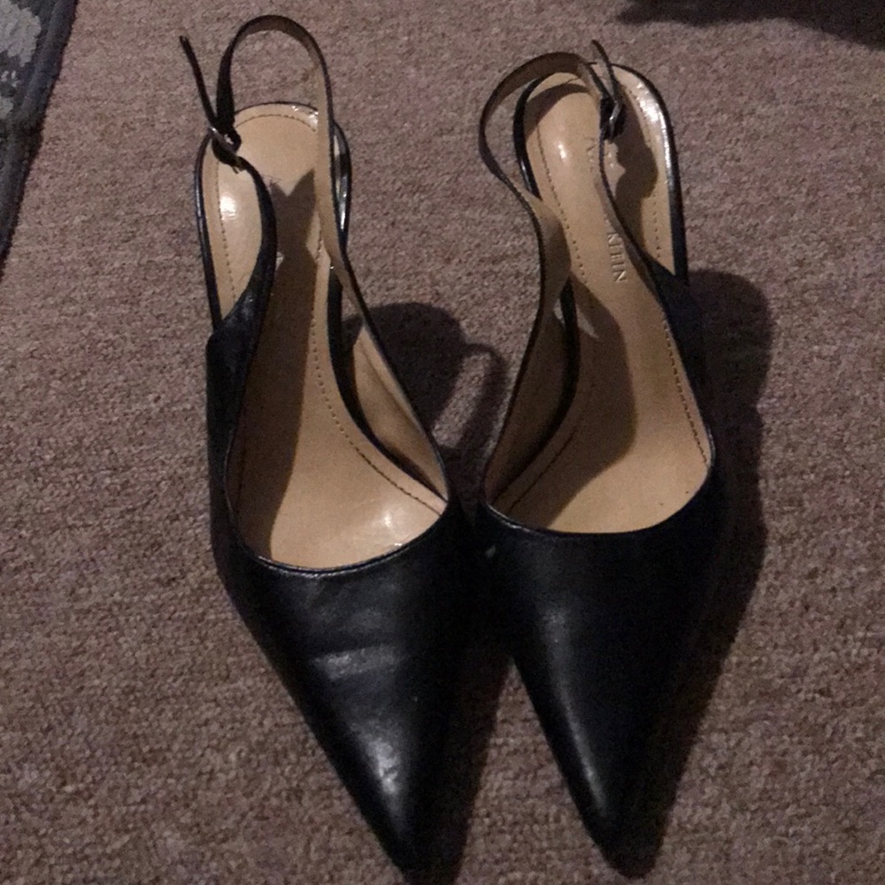 Dress shoes